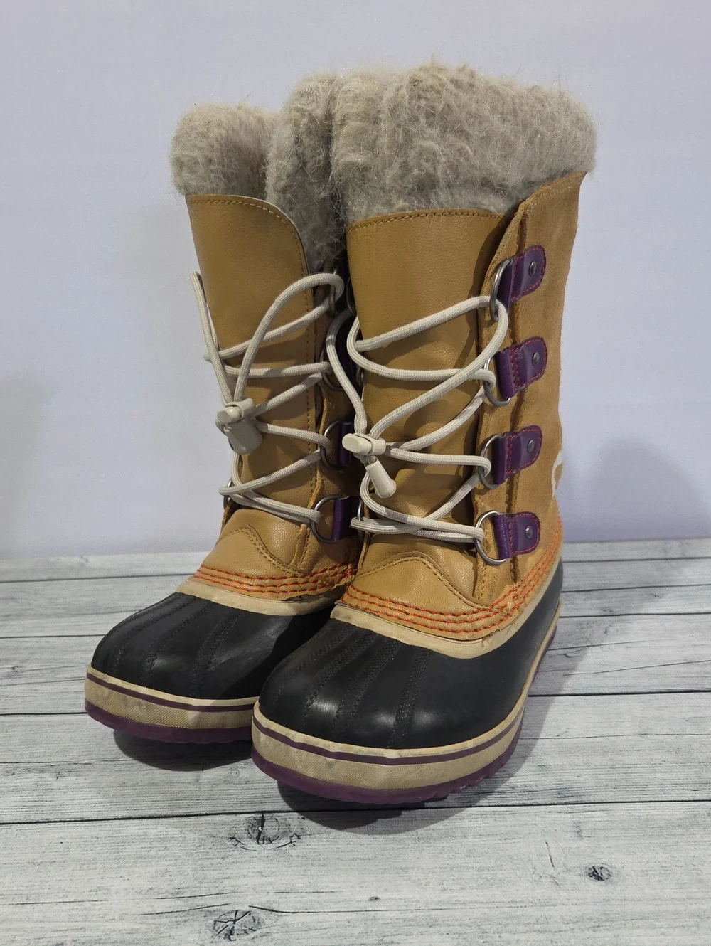 Sorel Joan Of Arctic Youth Waterproof Winter Boots Size 2